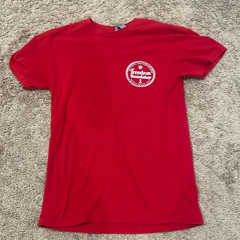 Men’s Red T-Shirt Size XS